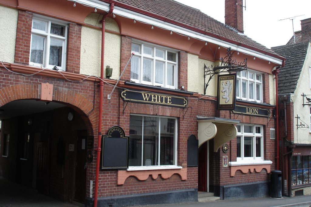 White Lion - Long Street, Wotton-Under-Edge
