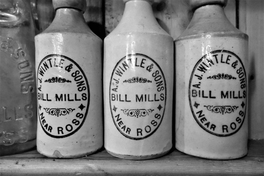 Wintles Brewery, Bill Mills Nr Ross - Stone Bottles