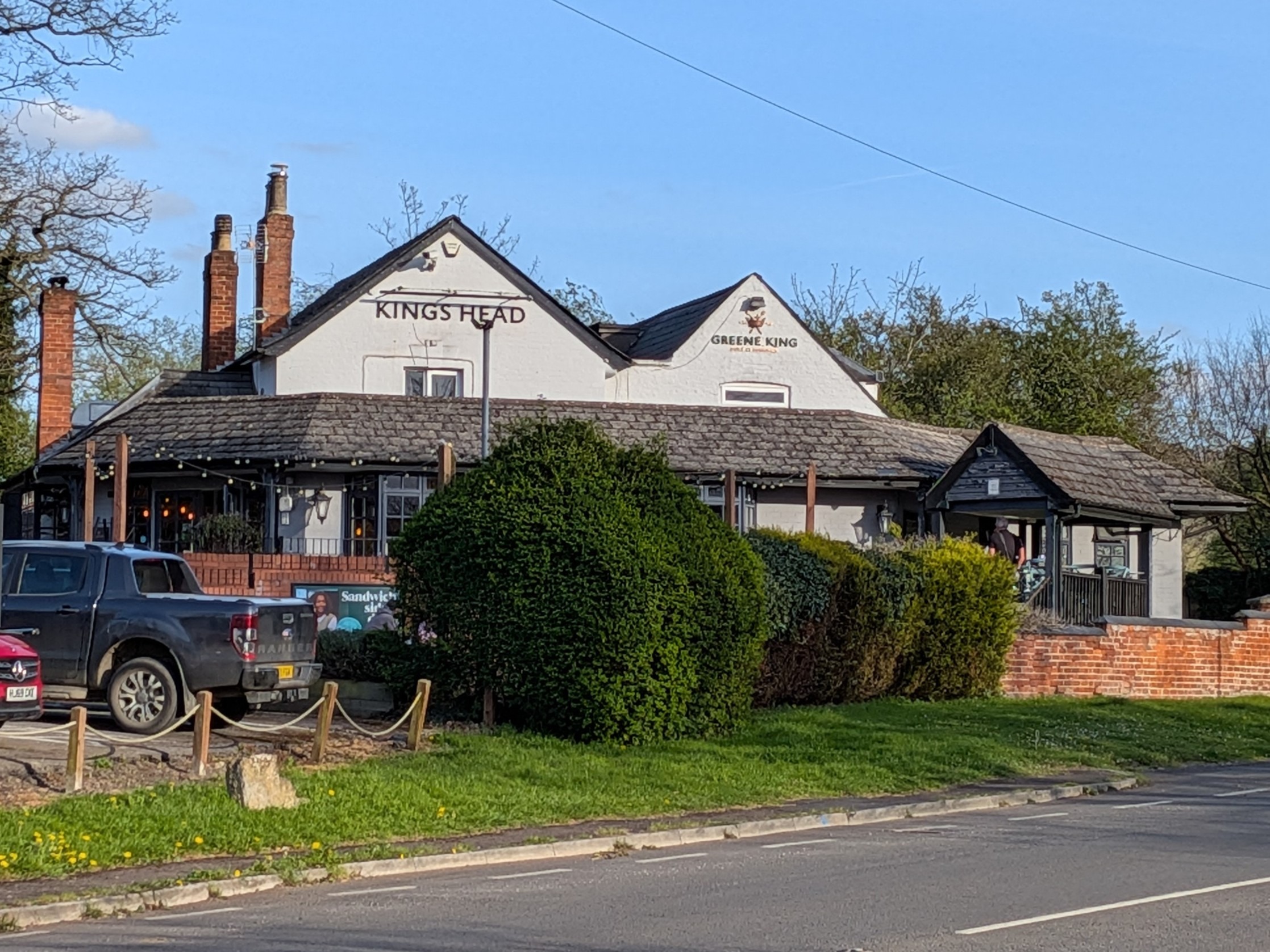 Kings Head, Painswick Road, Upton St Leonards, Gloucester GL4 8AA